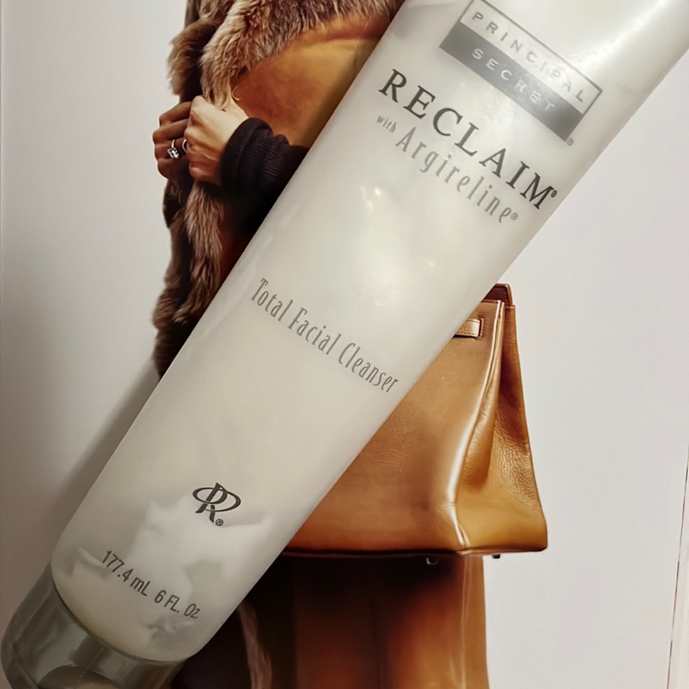 🧖🏼‍♀️ or 🧖🏻‍♂️ • 🧴 Reclaim x For thine face Vibes 🧴• 🧖🏻‍♂️or🧖🏼‍♀️
